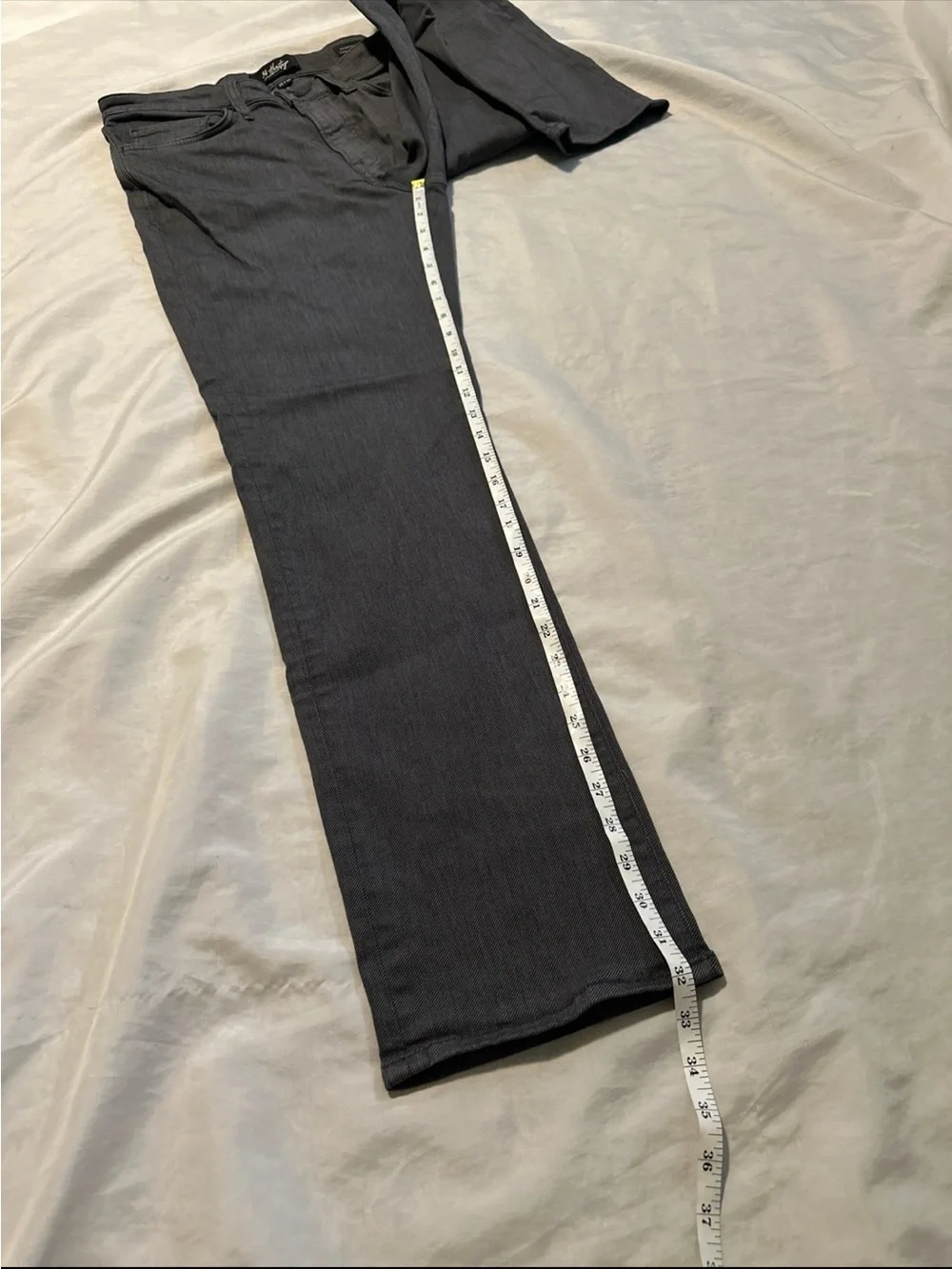 34 Heritage Charisma Classic Gray Jeans 33x32
